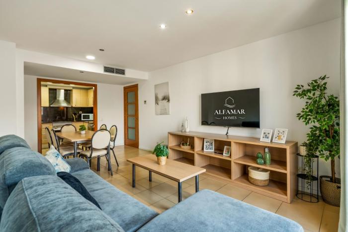 Ikigai Suite - 6p Modern Apartment with Parking & Swimming Pool