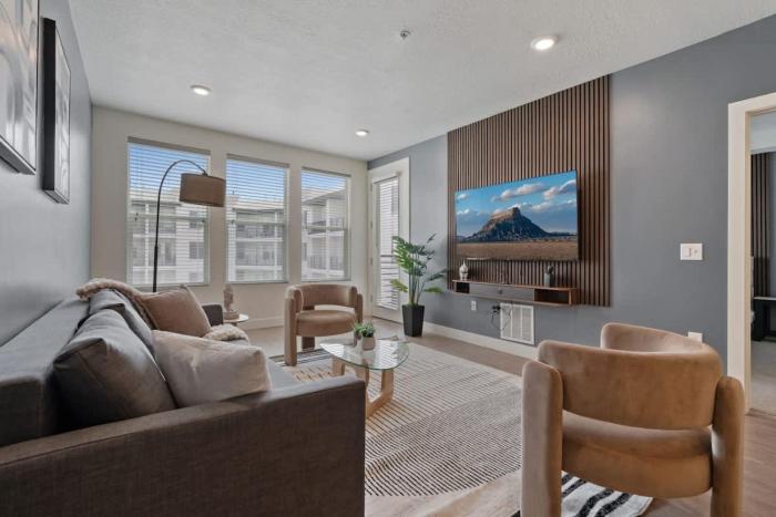 Downtown SLC 2Bed, 2Bath with Rooftop Access