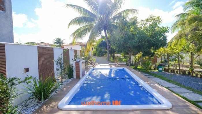 Casa em Camacari com Piscina e Churrasqueira