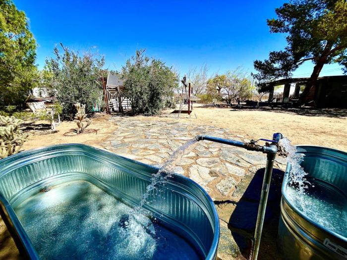 Cowboy Tubs, Zen Labyinth, Views, Quiet Serenity