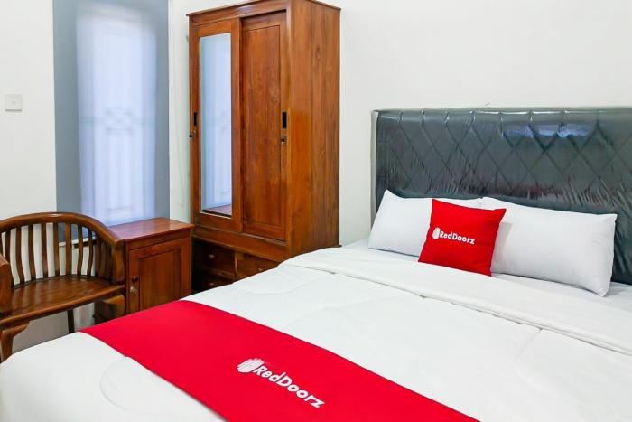 RedDoorz at Abaca Home Syariah Blora