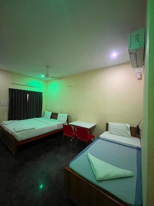 ANANDs BEACH HOSTEL