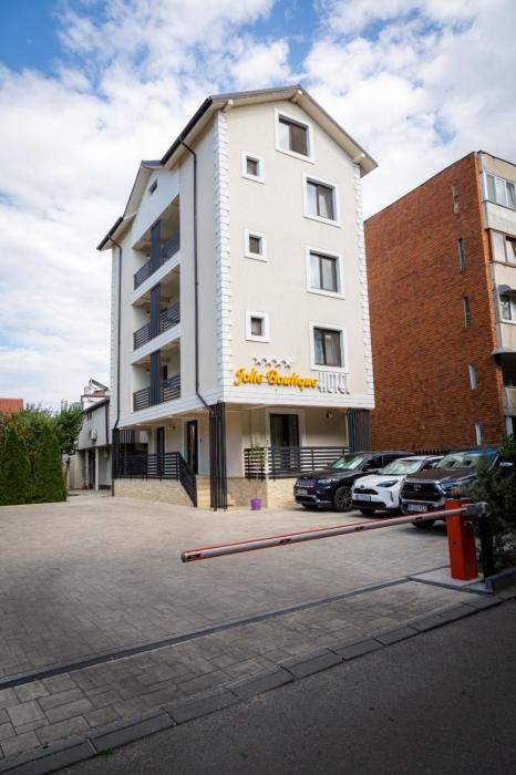 Jolie Boutique Hotel