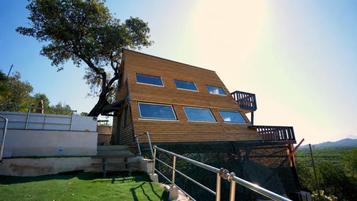 Cabin with jacuzzi and spectacular views