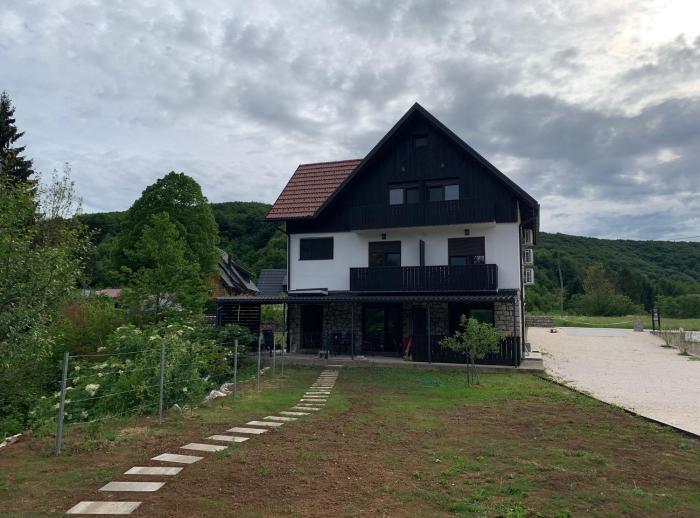 Guesthouse Family Bosnic