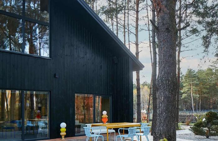 Hawrot Home - Designerski dom pod Warszawą by Nestri