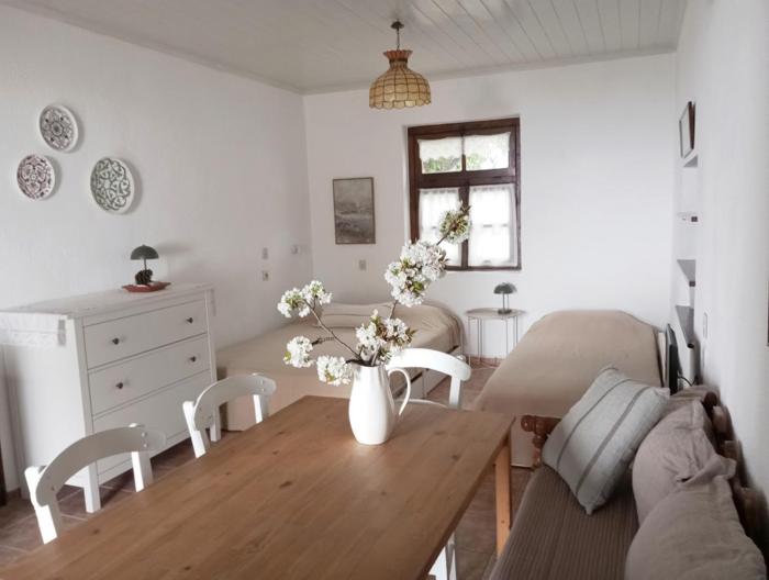 Cosy Guest House by the Beach