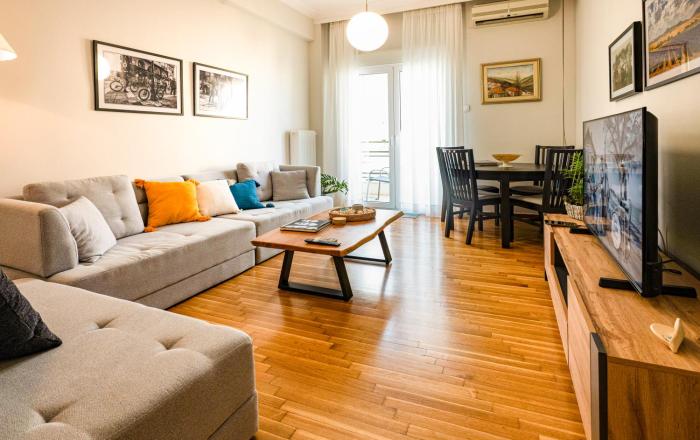 Katerinas Harmony Home, 100 steps to the beach