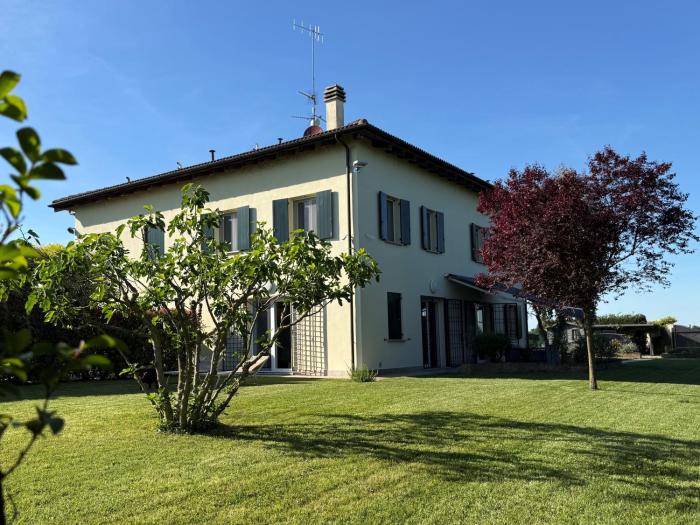 F Tale Country House villa immersa nel verde