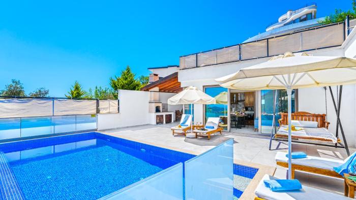 Secluded Sea-View Family Escape Villa Bella 3 Lale