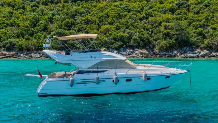 Sea Of Love Luxury Yacht