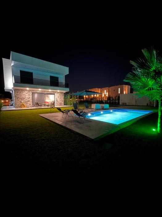 Victory Villas Luxe