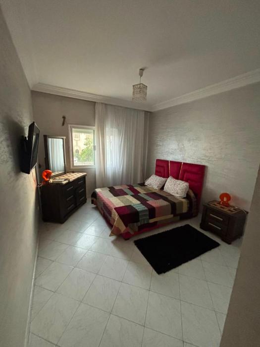 Appartement rénové Sour Jdid