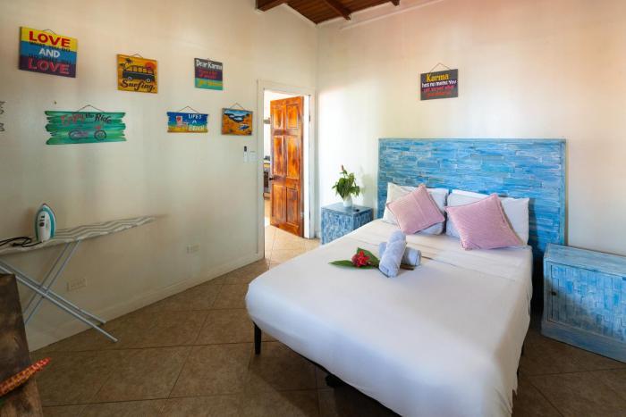 Las Pipas Studio at Bocas Town