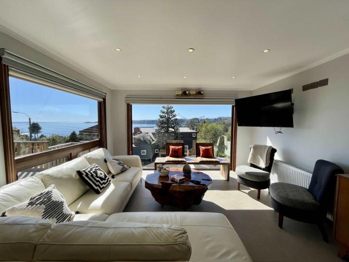 Elegant Home in Playa Hermosa w BBQ