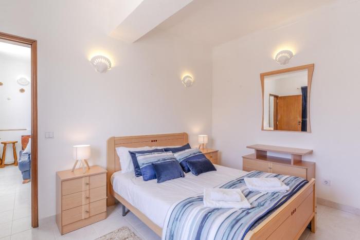 #401 Cozy & Central 1BR Apartment in Albufeira