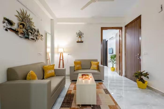 Lime Tree Luxury 2BHK Service Apartment Sector - 52