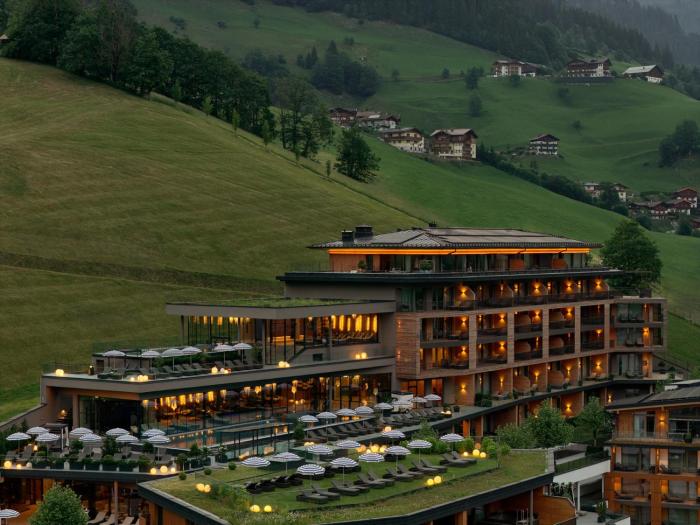DAS EDELWEISS - Salzburg Mountain Resort