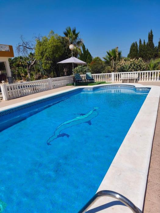 Casa con piscina - Zona La Hoya Sol y Playa