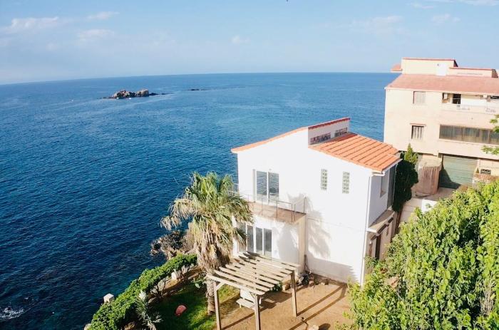 Villa vue mer et accès plage privée El Marsa