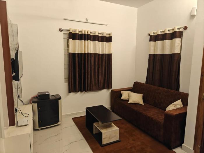 Arohana service apartments- 30 min from the airport