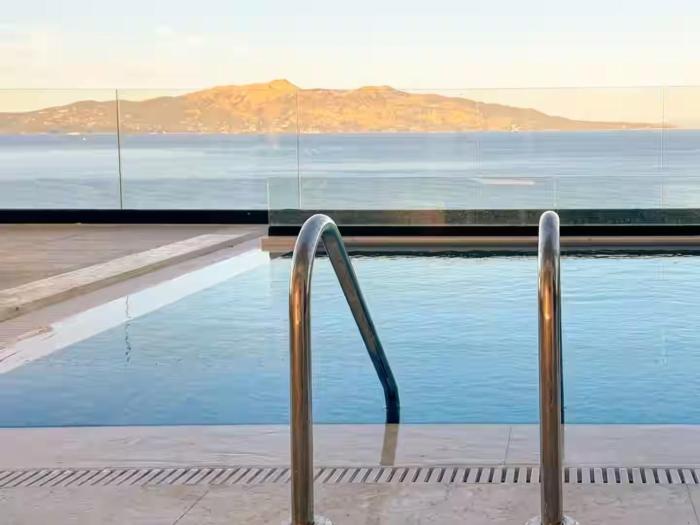 Sea View Elite