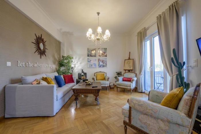 Designer Home by the Acropolis