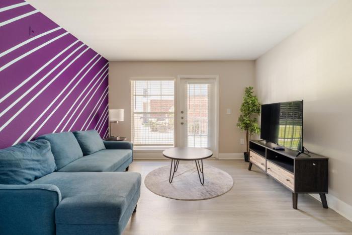 Cute 1bed 1bath | 2Queen Beds at 5 min walk to NRG
