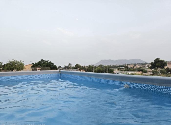Chalet Privado en Alicante, Piscina y Barbacoa