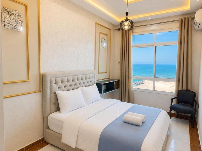 Beach & Cornich View Radi Appart - Piscine & Wifi & Parking