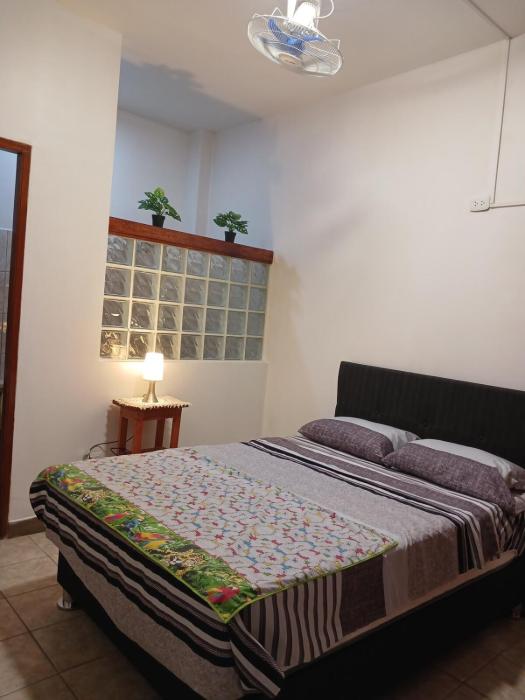 Habitacion premium 1B - Maynas100 -Moderna en el centro