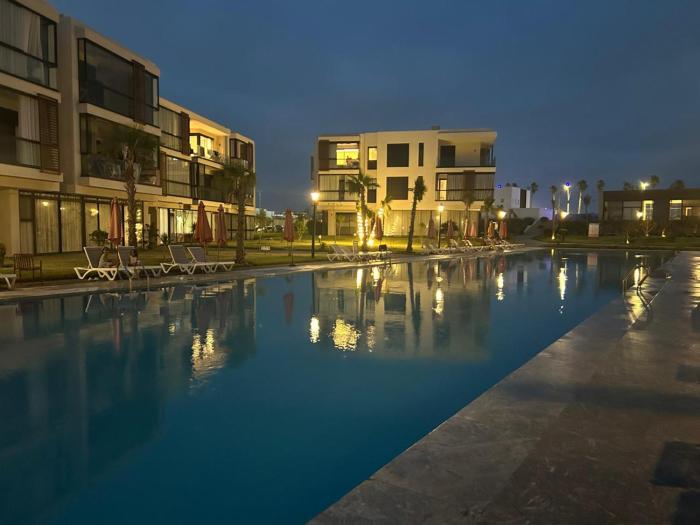 Appartement privée dans un domaine résidentiel sécurisé avec Piscine, Sports & Plage