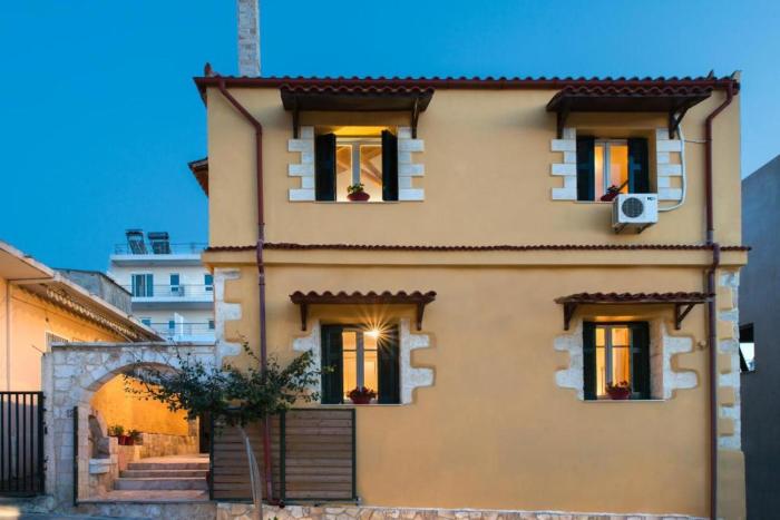 Dominic Chania Apartment