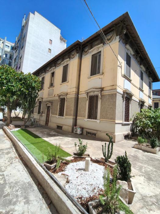 Exclusive Apartment in Villa