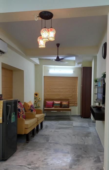 2BHK Apt near EM Bypass and Ruby Hospital