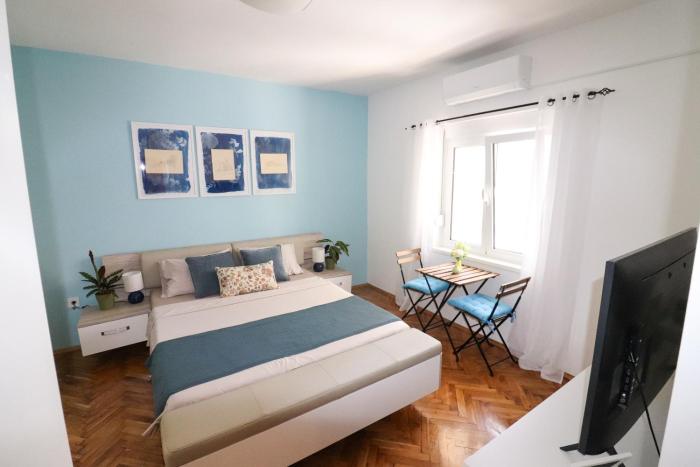 Bonaca Room