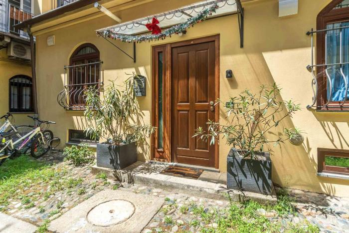 GuestHost - Cosy Terrace Flat X3 Porta Nuova