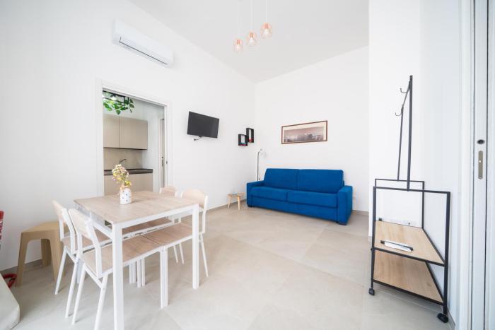 Madame Lù - Easy Parking - By ENJOYPUGLIA