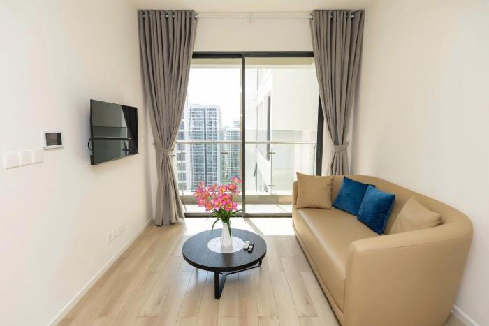 Hana Homes 2 bedroom MCP,pool,sauna,Gym,Kraoke free
