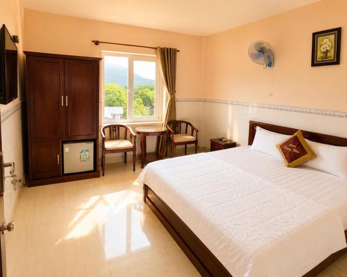 Trung Hậu Hotel Côn Đảo