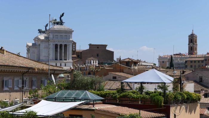 Palazzo Costaguti luxury and terrace up to 6