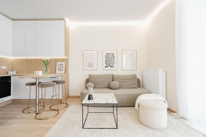 KMN Suites Warsaw - Skyline Terrace, Varso Tower & Central Station