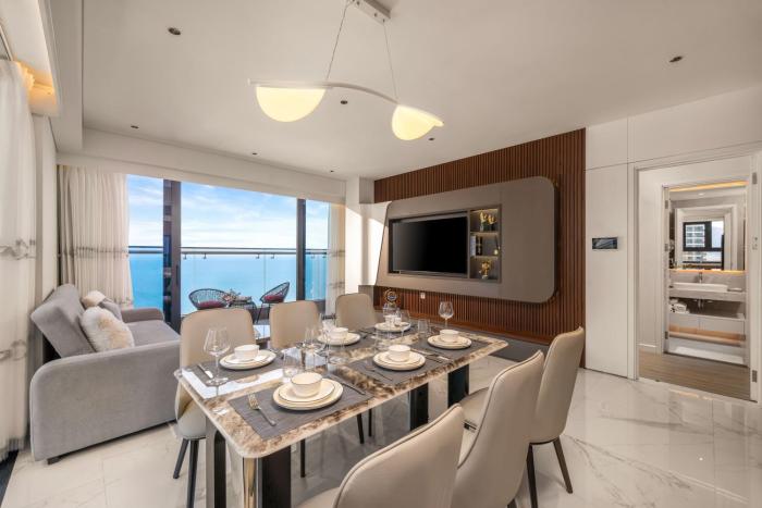 Aether Apartments - My Khe Beachfront