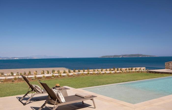 Villa Luma Sea View Villa with Large Pool and Sea Access