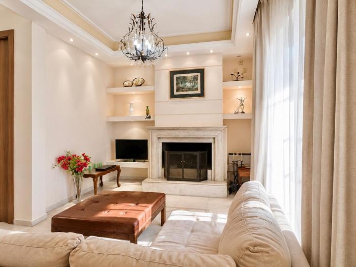 The Athens Manor - 2BR Home in Ilioupoli by ΜΡS