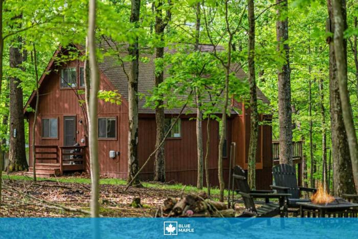 DogFriendly wHot Tub Fire Pit Resort Access