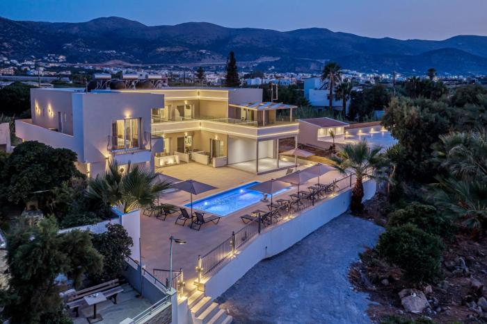 Amara Cove Adults Only by Estia