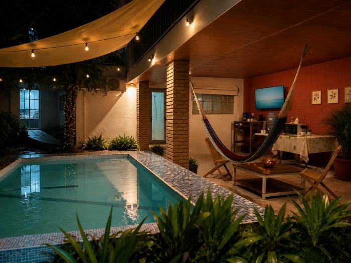 Chatas Place, Surf, Chill, Remote, Private Pool