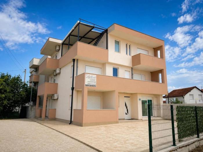 Aydina Apartments