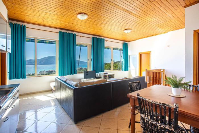 Radhima Penthouse HUGE 2 BR Apt - Sea View, Parking & Kitchen - 2 Toilets